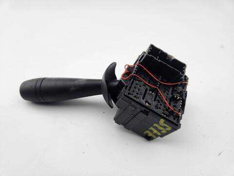 Foto 3ª: Mando Multifuncion Dacia Sandero AMBIANCE 90CV 66KW [H4BG4] (2020)