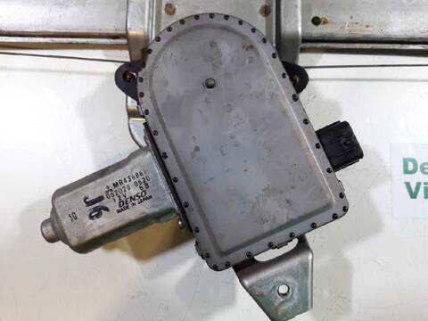 Foto 3ª: Elevalunas Eléctrico Delantero Derecho Mitsubishi Montero 3.2 DI-D CAT 165CV 121KW [4M41] (2000)