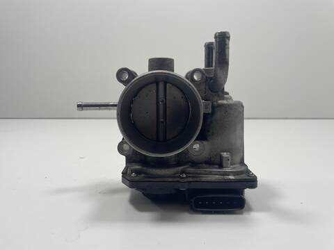 Caja Mariposa Kia Carens G4FD