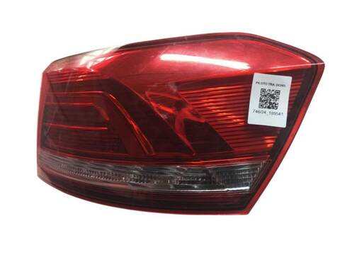 Foto 3ª: Piloto Trasero Derecho Volkswagen Passat 2.0 TDI (2014)