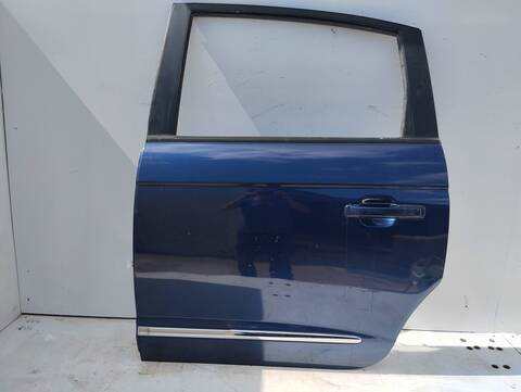 Puerta Trasera Izquierda Ssangyong Rodius 2.7 TD CAT 163CV 120KW
