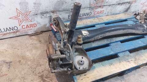 Foto 4ª: Puente Trasero Peugeot 308 ACCESS 115CV 85KW [9H05] (2014)