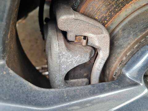 Pedal Embrague Nissan X-Trail TEKNA 157CV 116KW T32)