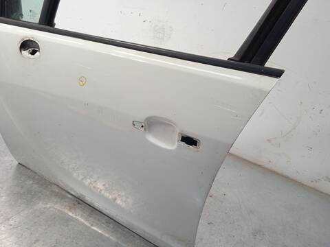 Foto 3ª: Puerta Delantera Izquierda Opel Meriva 1.4 LPG 75) 120CV 88KW [B14NEL] (2014)