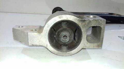 Foto 3ª: Brazo Suspension Delantero Derecho Volkswagen Golf ADVANCE 105CV 77KW [CAYC] (2009)