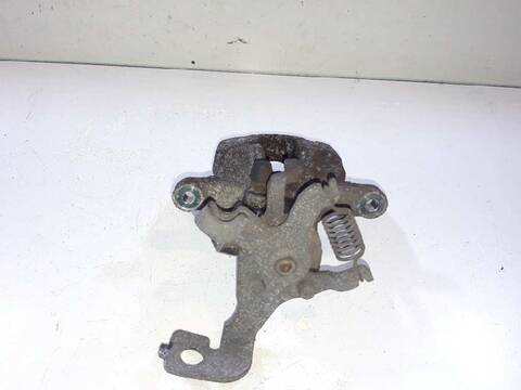 Foto 2ª: Pinza Freno Trasera Derecho Toyota Auris 1.8 16V HIBRIDO) 99CV 73KW [2ZR] (2014)