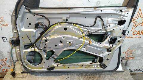 Foto 4ª: Puerta Delantera Derecha Mercedes Clase E 180 300 TD 210.025) BERLINA 177CV 130KW [606962 T] (1999)