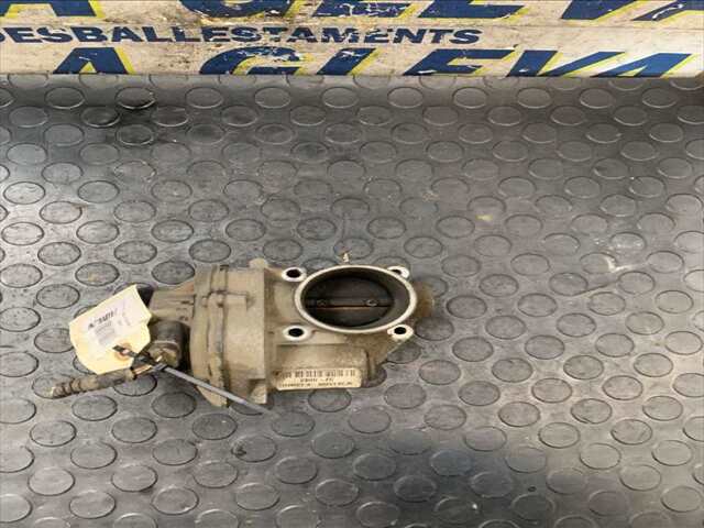 Foto 1ª: Caja Mariposa Ford Focus 1.600 16V 100CV/74KW [SHDA] (2007)