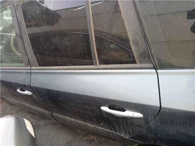 Puerta Trasera Izquierda Renault Koleos 2.0 PRIVILEGE [2.0 LTR. - 127 KW DCI DIESEL FAP CAT]