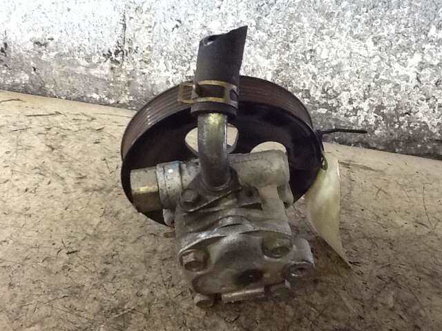 Foto 2ª: Bomba de Direccion Mitsubishi L200 2.5 DID [4D56] (2006)