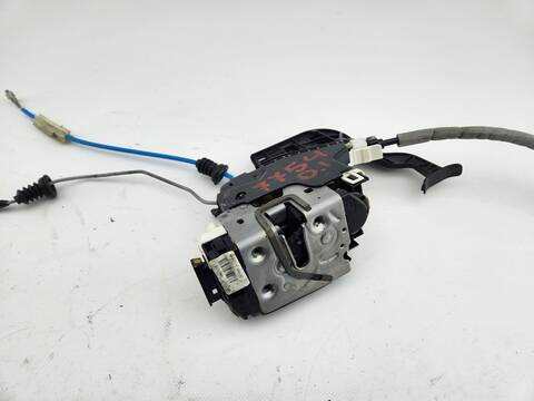 Foto 2ª: Cerradura Puerta Delantera Izquierda Mercedes Clase B 150 B 200 CDI 246.208) 136CV 100KW [651930] (2017)