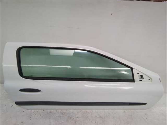 Foto 2ª: Puerta Delantera Derecha Renault Clio 1.2 BB0A BB0F BB10 BB1K BB28 BB2D BB2H CB0A ... 58CV [D7F 710 D7F 720 D7F 722 D7F 726 D7F 744 D7F 746 D7] (1998)