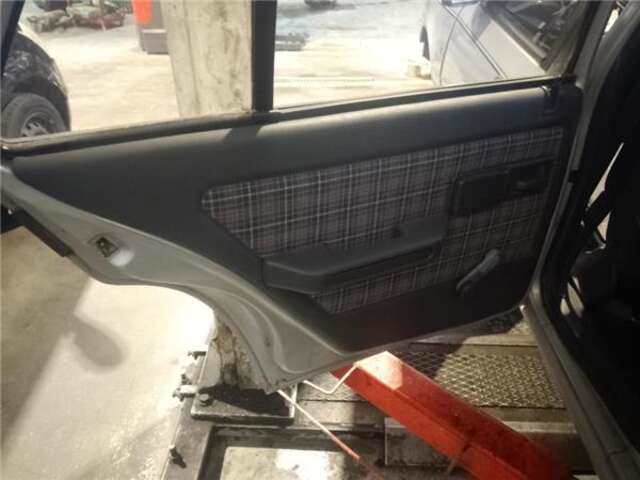 Foto 3ª: Puerta Trasera Izquierda Peugeot 309 1.6