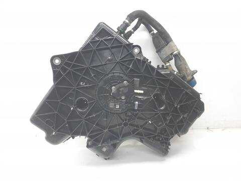 Foto 2ª: Deposito AdBlue Volkswagen Caravelle D T6.1 SH)