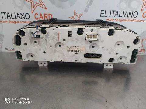Foto 2ª: Cuadro de Instrumentos Jeep Grand Cherokee 2.7 CRD LAREDO 163CV 120KW [665921] (2002)