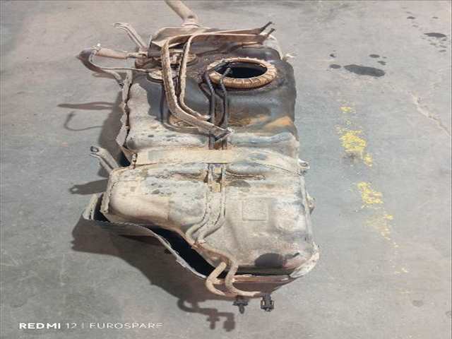 Foto 4ª: Deposito de Combustible Toyota Land Cruiser 2.8 D-4D GRJ150 [1GDFTV] (2021)