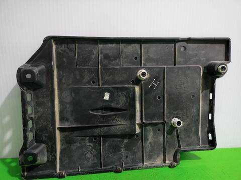 Foto 3ª: Cubrecarter Toyota Auris HYBRID FEEL EDITION 136CV (2013)