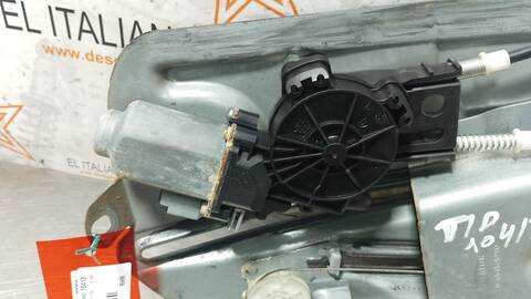 Foto 2ª: Elevalunas Manual Trasero Derecho Peugeot 307 BASICO 136CV 100KW [RHR] (2008)