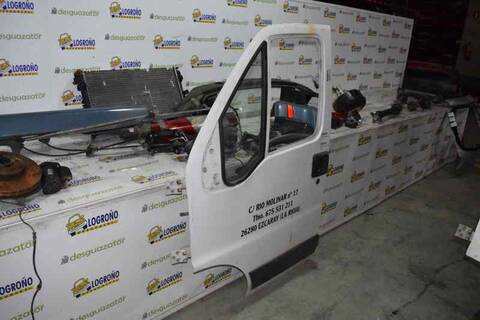 Foto 2ª: Puerta Delantera Izquierda Citroen Jumper 31 CH 2.8 HDI NTZ. 1400 [814043S] (2002)