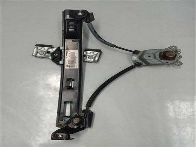 Elevalunas Manual Trasero Izquierdo Seat Ibiza 1.6 TDI 105CV 77KW