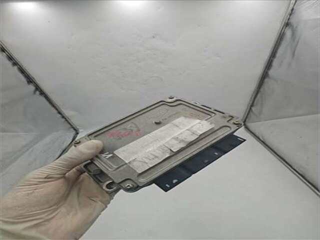 Centralita Motor ECU Peugeot 307 1.4 X-LINE [1.4 LTR. - 65 KW 16V CAT (KFU - ET3J4)]