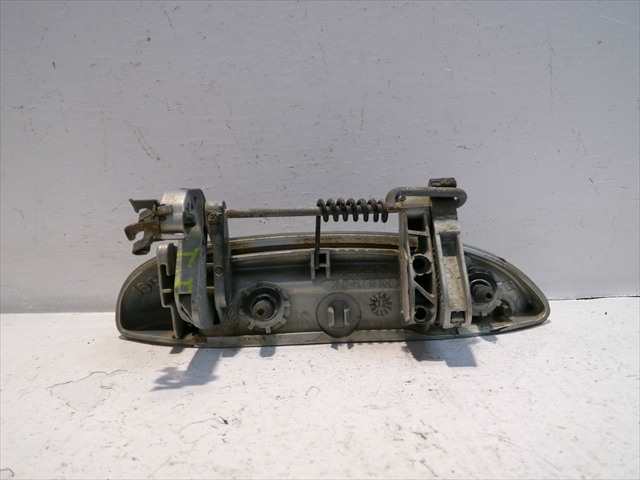 Foto 2ª: Maneta Exterior Trasera Izquierda Renault Scenic 1.9 DTI RX4 1999-2003 [F9QA7] (2002)