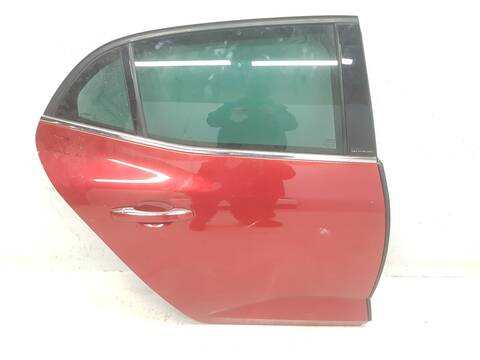 Puerta Trasera Derecha Renault Megane LIFE 101CV