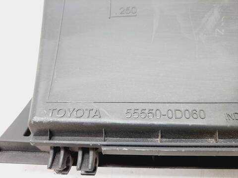 Foto 3ª: Guantera Toyota Yaris 1.4 TD CAT 90CV 66KW [1ND] (2009)
