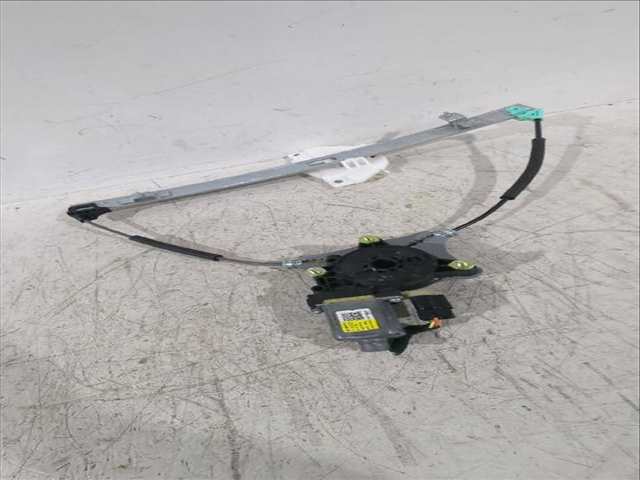 Foto 3ª: Elevalunas Eléctrico Delantero Derecho Kia Stonic 1.0 T-GDI 101CV [G3LC G3LE] (2017)