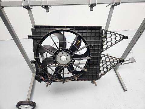 Foto 3ª: Electroventilador Seat Toledo STYLE 105CV 77KW [CAYC] (2015)