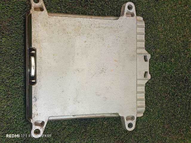 Foto 4ª: Centralita Motor ECU Santana Anibal 2.8 TD MILITAR [8140.43P] (2004)