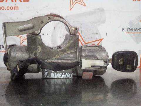 Foto 2ª: Antirrobo Toyota Avensis 2.0 D4-D EXECUTIVE SEDAN 4-PTAS) BERLINA 116CV 85KW [1CDFTV] (2003)