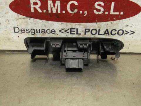 Foto 2ª: Botonera Elevalunas Citroen C3 BUSINESS 68CV 50KW [8H01] (2014)