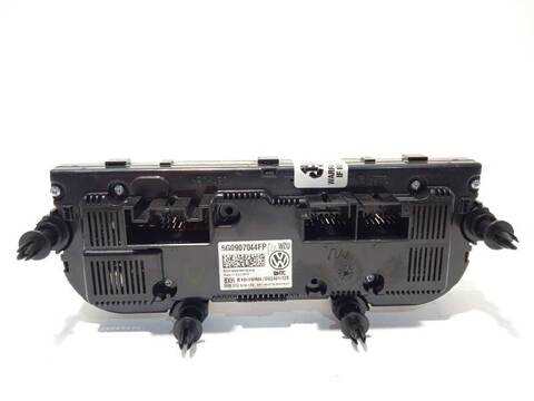 Foto 3ª: Mando Climatizador Volkswagen Golf LAST EDITION BMT/START-STOPP 115CV 85KW [DGTE] (2020)