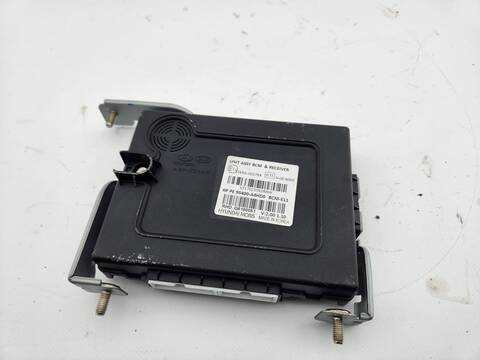 Centralita Motor ECU Kia Carens BASIC 135CV 99KW