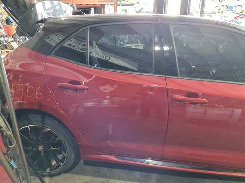 Puerta Trasera Derecha Toyota Corolla GR SPORT 152CV