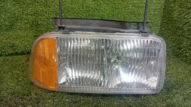 Faro Derecho Chevrolet Blazer 4.3 GASOLINA GENERAL MOTORS
