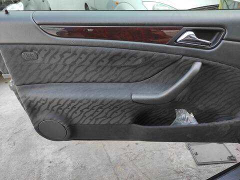 Airbag Lateral Delantero Izquierdo Mercedes Clase CLK 200 2.0 G 163CV 120KW BM 208) COUPE 111945
