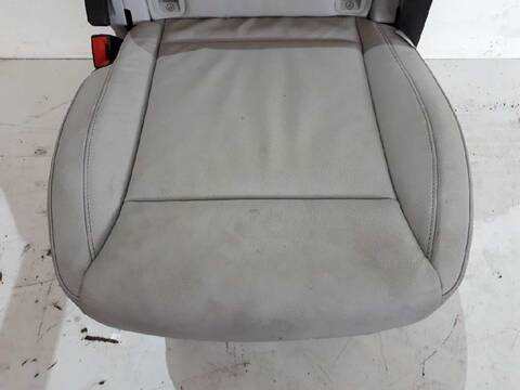 Foto 2ª: Asientos Traseros Mercedes Clase V 200 136CV 100KW (2014)