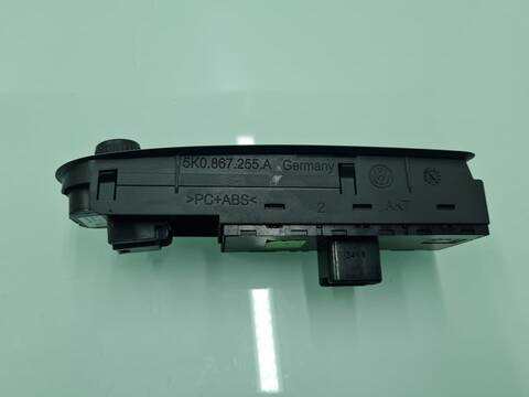 Foto 2ª: Botonera Elevalunas Volkswagen Golf RABBIT BLUEMOTION 105CV 77KW [CAY] (2012)