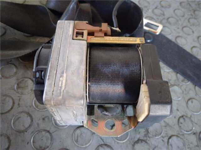 Foto 3ª: Cinturón Delantero Derecho Volkswagen Golf 1.4 16V [AXP]