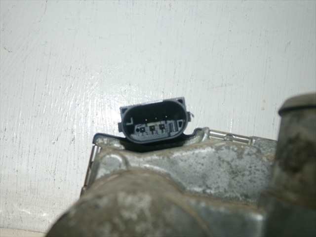 Foto 4ª: Caja Mariposa Opel Corsa 1.2 G MODELO C, 2000-2006 [Z12XEP] (2006)
