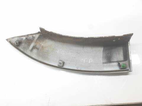 Foto 3ª: Aletin Trasero Derecho Mitsubishi Montero 3.2 DI-D INTENSE 5-PTAS.) (2001)