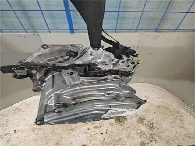 Foto 3ª: Caja Cambios Peugeot 2008 1.2 ALLURE [1.2 LTR. - 74 KW PURETECH] [HNK / EB2ADTD / UE64]