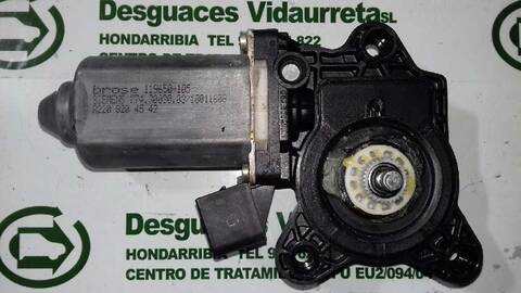 Foto 3ª: Elevalunas Eléctrico Delantero Izquierdo Mercedes Clase C 160 C 200 COMPRESSOR 203.745) COUPE 163CV 120KW [M111955] (2001)