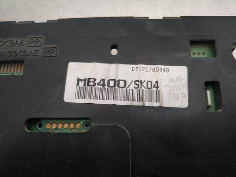 Foto 4ª: Cuadro de Instrumentos Nissan Cabstar 2.5 DIESEL 131CV 96KW (2006)