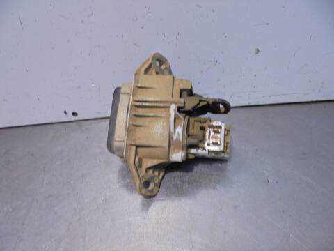 Foto 3ª: Maneta Exterior Portón Renault Megane 1.9 DCI AUTHENTIQUE BERLINA 102CV 75KW I FASE 2 BERLINA BA0) [F9Q K7] (2001)