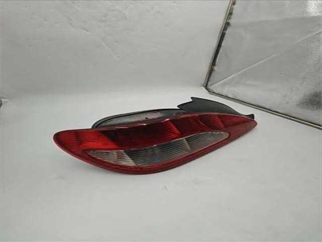 Foto 2ª: Piloto Trasero Izquierdo Peugeot 406 2.2 SR PACK [2.2 LTR. - 98 KW HDI FAP CAT] [4HX]