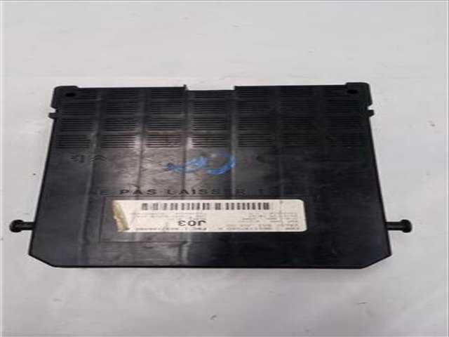 Foto 3ª: Caja Reles Fusibles Peugeot 307 2.0 XR CLIM PLUS [2 0 LTR. - 66 KW HDI CAT] 90CV