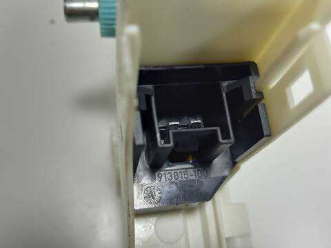 Foto 2ª: Elevalunas Eléctrico Trasero Izquierdo Audi A5 CGL (2014)